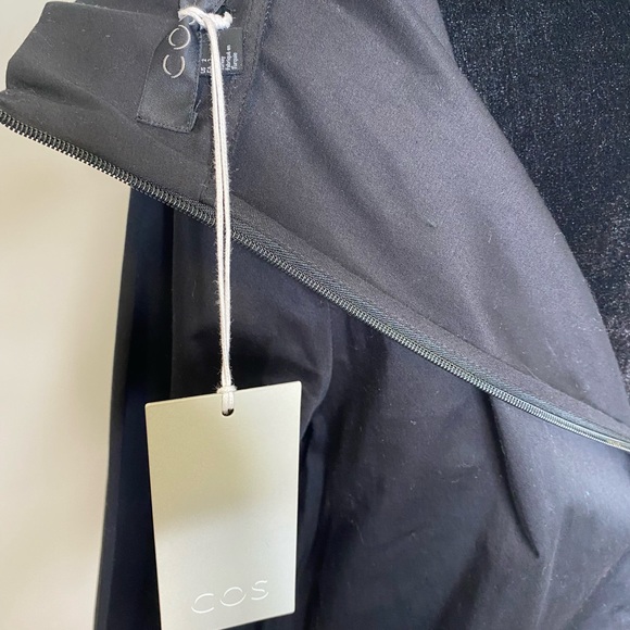 COS Black Dress - Picture 6 of 8